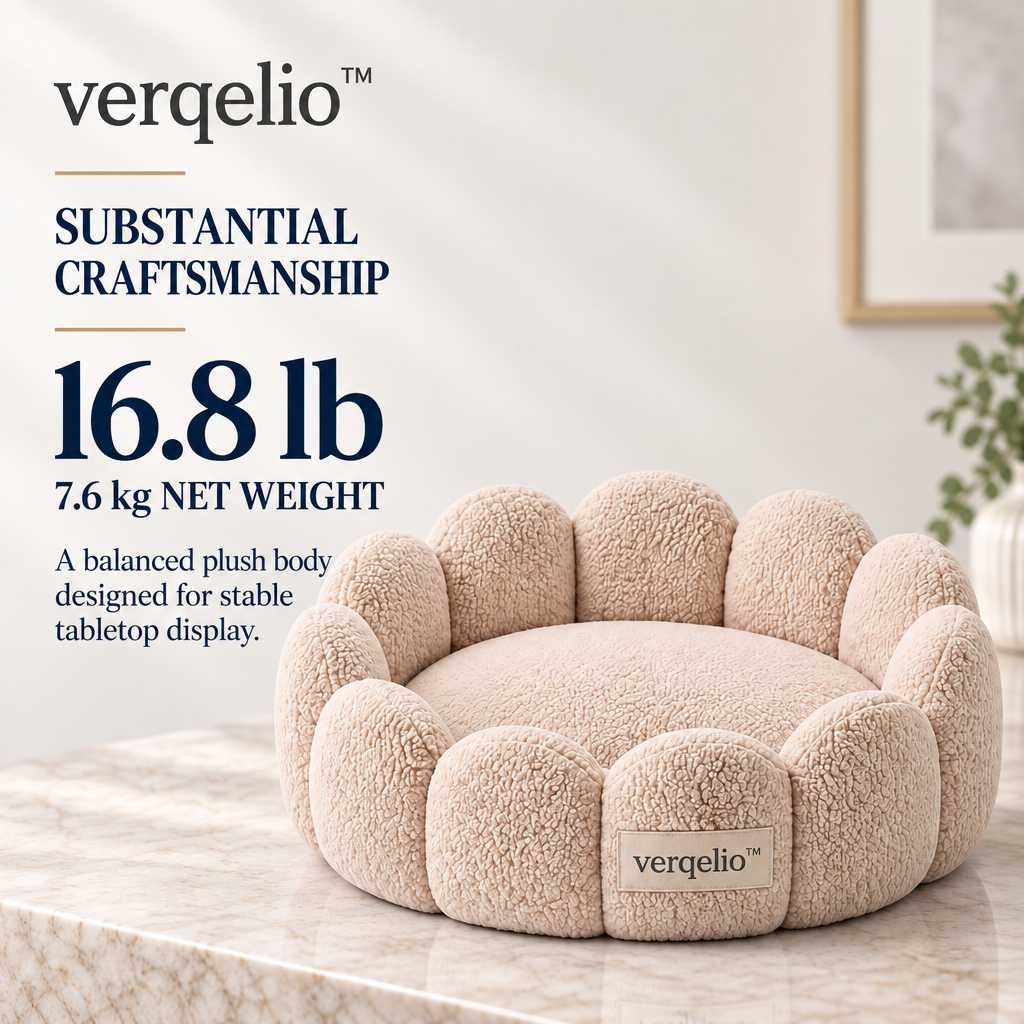 Verqelio™ Cozy Retreat Pet Bed — Soft Comfort for Dogs & Cats